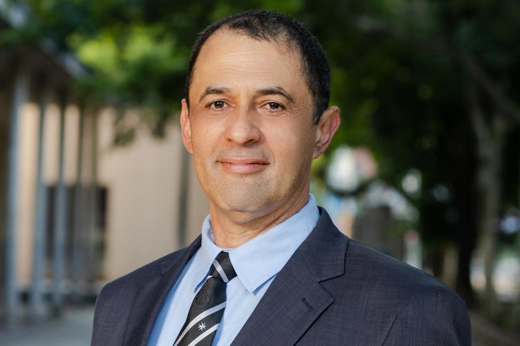 Michael Rios Rector Ar Universidades: