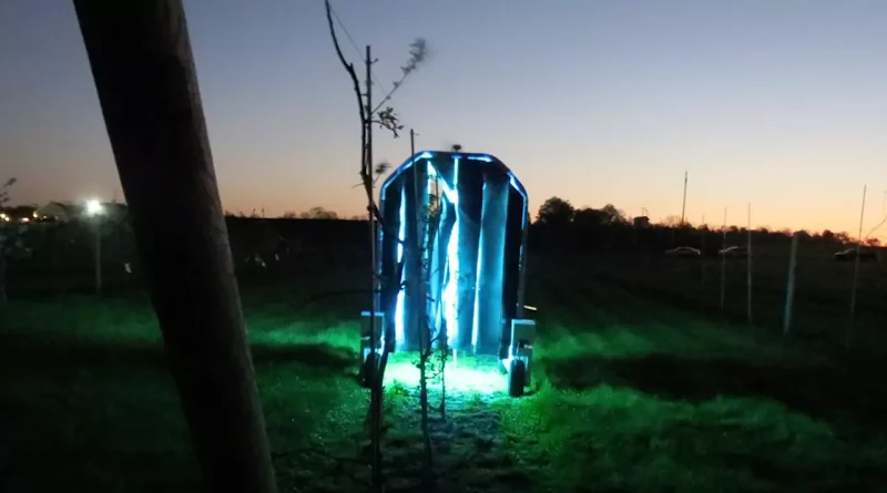 Entre Ríos: Desarrollan un robot que combate plagas en cultivos con luz ultravioleta